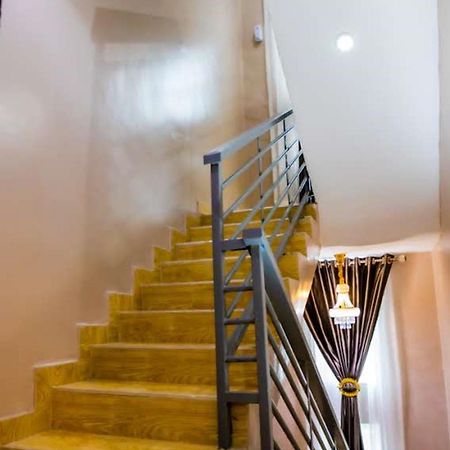 El Elyon Hotel And Suites لاغوس المظهر الخارجي الصورة