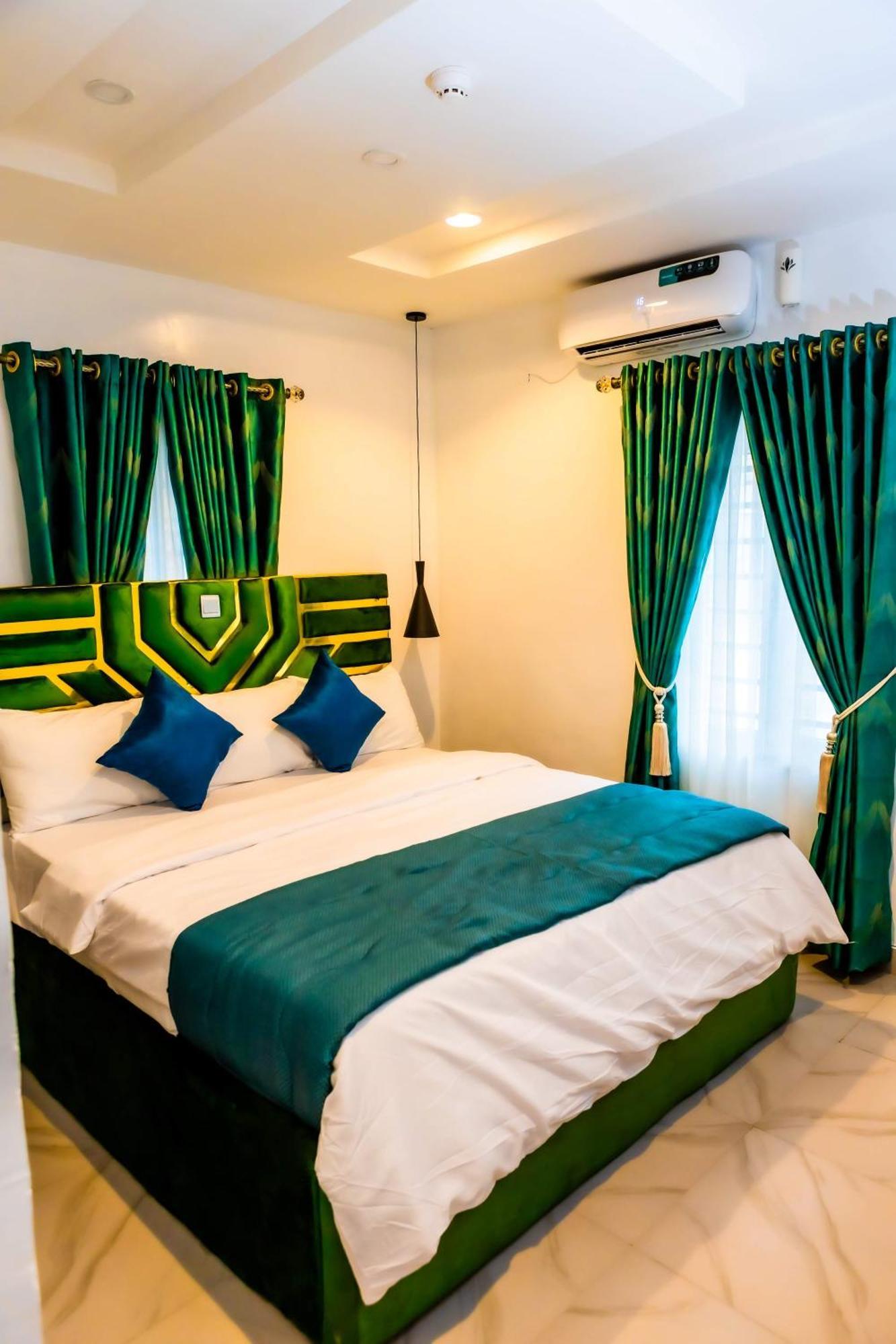 El Elyon Hotel And Suites لاغوس المظهر الخارجي الصورة